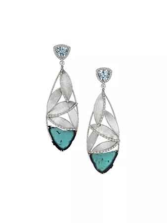 Earrings in platinum with 18.5 cts. t.w. blue tourmaline slices