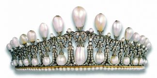 tiaras