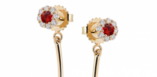 floral stud earrings