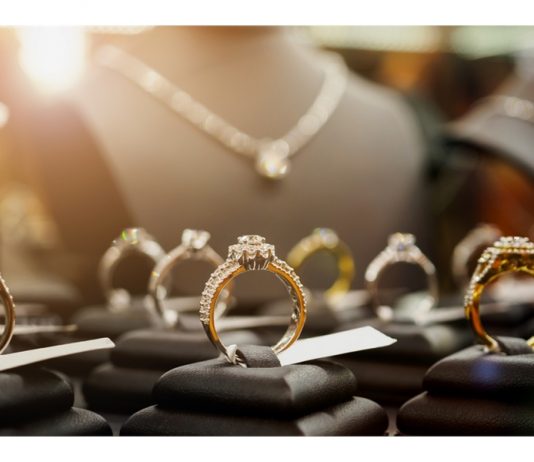 Hong Kong jewellery exports seen to prosper in 2018 honk kong Jewellery