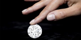 Sotheby Sells 100-Carat Round for Record Per-Carat Price