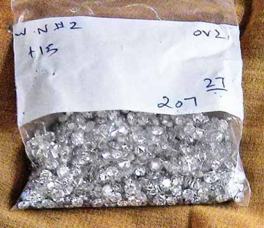 Mixing of natural & lab-grown diamonds hits traders hard diamonds
