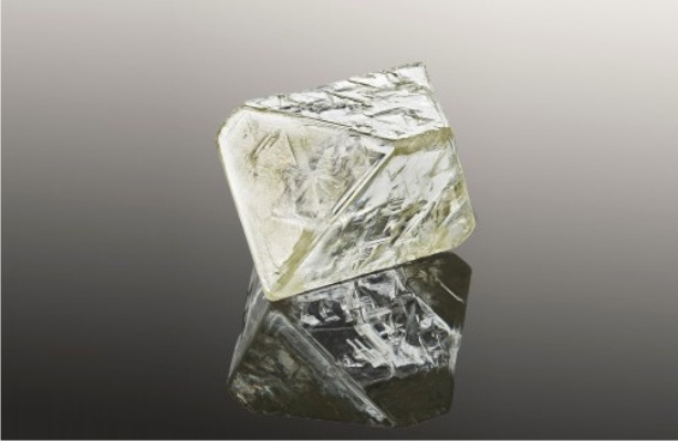 ALROSA Announces Contest to Name Largest Diamond in ‘Football Collection’ Prior to Auction