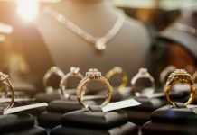 Major HK jewellers report robust business