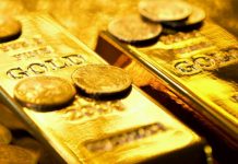 Gold prices inch up amid Brexit uncertainty, steady dollar