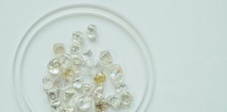 Alrosa Taking Diamond Payments in Rubles