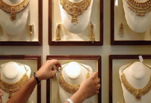 Keralites may sell gold to rebuild homes