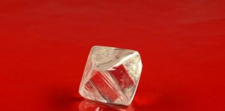 ALROSA to sell rare rough diamonds in New York