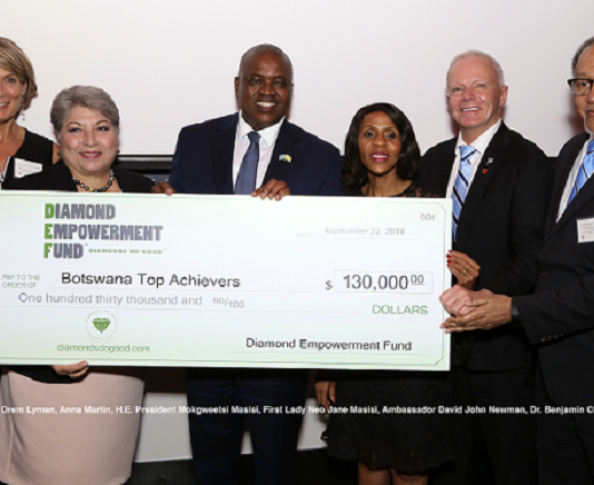 Diamond Empowerment Fund Awards $130,000 to Botswana Top Achievers Program