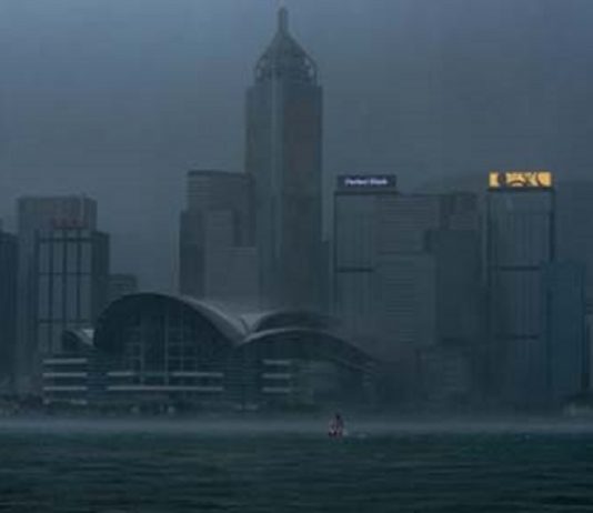 Jewellery Show at CEC reopens today in HK after a shutdown owing to typhoon Mangkhut