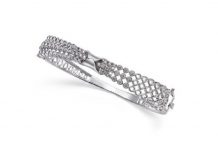 Q2 Demand for Platinum Jewellery Up in India and US, But Remains Weak in China