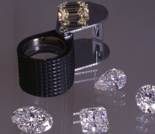 Polished diamonds from Brillianty Alrosa