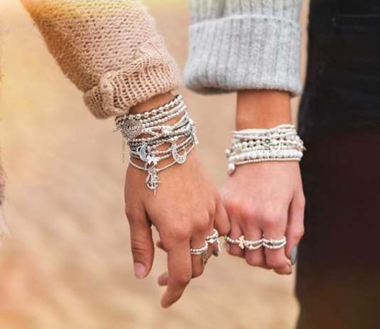 Dollie Jewellery export sales soar following lucrative airline deals