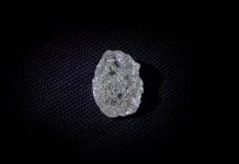 ALROSA mines the largest diamond in recent years
