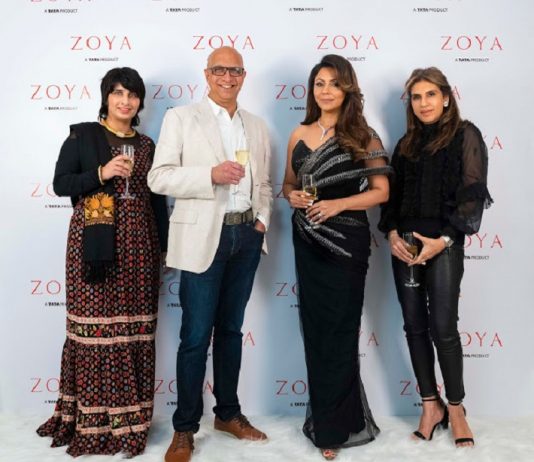 Sangeeta Deewan , C K Venkatraman , Gauri Khan and Monisha Jaisingh at Zoya South EX Store