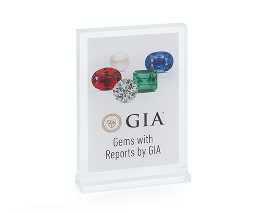 Celebrate Colored Stones with GIA’s Retailer Support Program