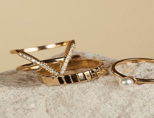 Jewelry startup AUrate