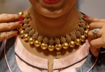 Gems & jewellery sector seeks cut in gold import duty to 4%