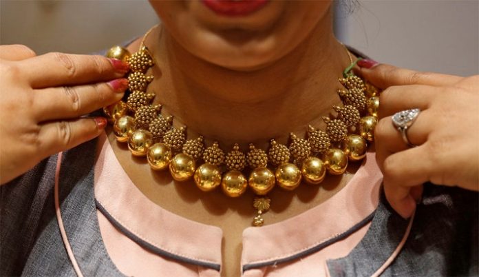 Gems & jewellery sector seeks cut in gold import duty to 4%