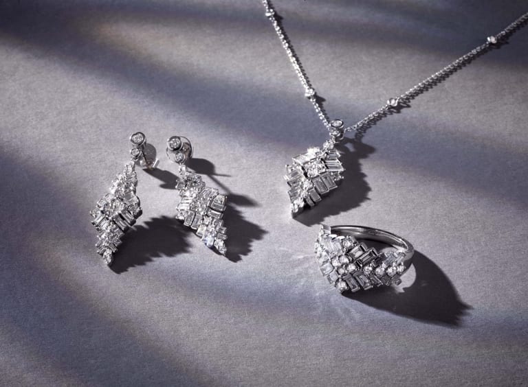 Personalisation Continues To Be A Key Trend And Domino Jewellery Makes Sure Retailers Have All They Need To Offer This.