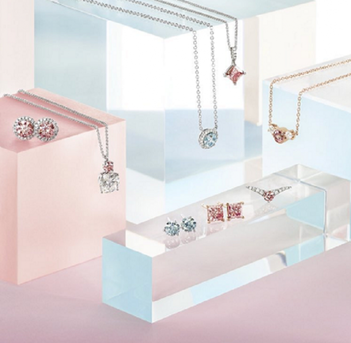 De Beers’ lab-grown diamond jewellery