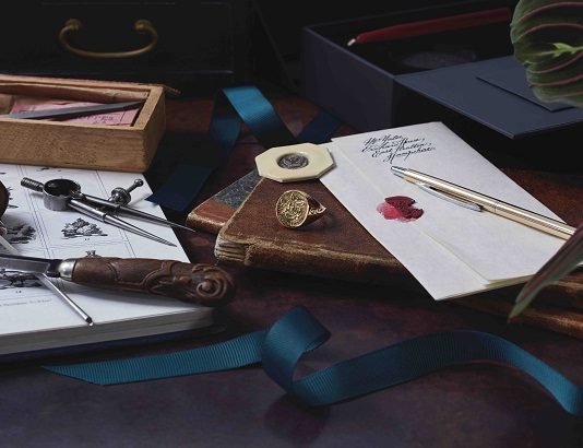 With Rebus, Gift the Experience of Luxury this Holiday