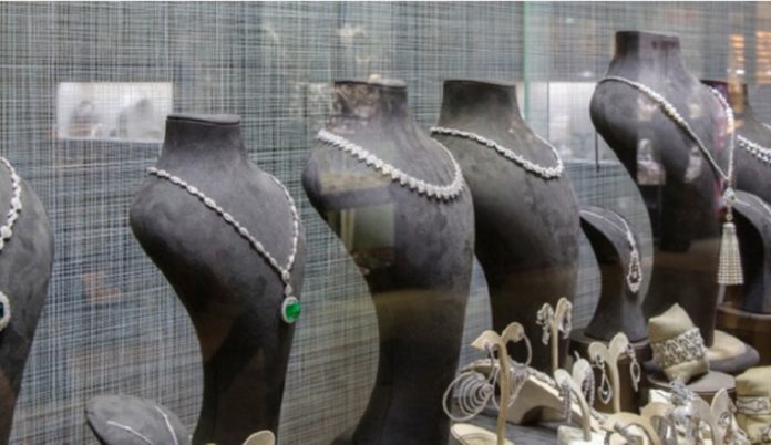Convicted Atlanta Diamond Fraudster Gets Jail Sentence