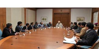 Hon’ble PM Shri Narendra Modi Meets Trade Delegation from Surat; GJEPC Regional Chairman Highlights Sectoral Issues