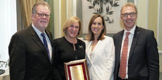 GIA CEO Susan Jacques Honored by Jewelers Vigilance Committee