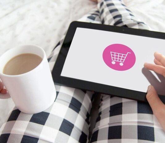 UK online fashion sales surged in January