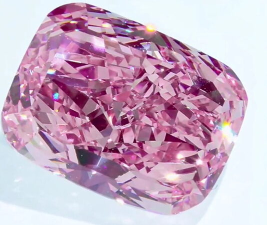 Largest Purple-Pink Diamond Could Fetch $38m Largest Purple-Pink Diamond Could Fetch $38m