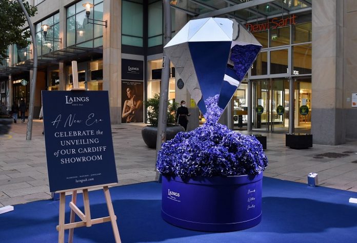Laings showcases 8ft on-street diamond sculpture – ‘The Laings Diamond’