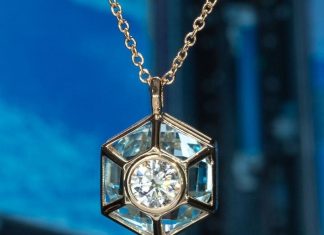 Jewels in Space: Designer Sending Diamonds on Rocket Ride
