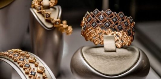 Vicenzaoro January postponed to March 2022 due to Covid