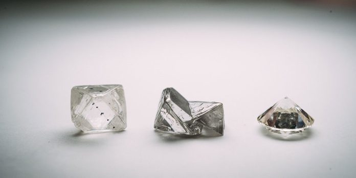 De Beers Deploys Tracr™ Blockchain Platform At Scale