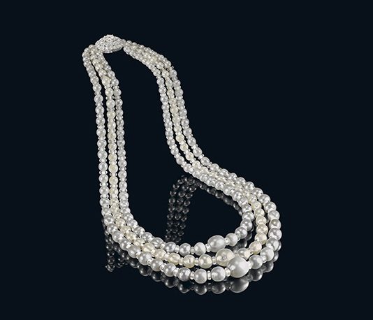 A Natural Pearl Necklace Fetches Rs. 6.24 Cr At Astaguru’s Latest Auction