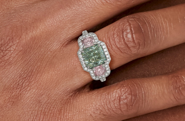 3-ct Green Diamond Sells for $491,000