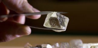 Diamond World is being "Divided" by Alrosa Sales