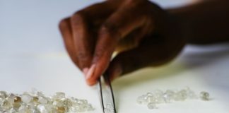 De Beers' Sales Down to $500m Ahead of Diwali