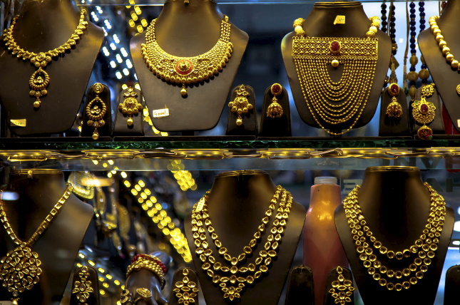 India's Retail Gold Sales Will Slow in 2023