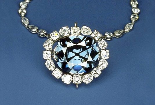 Qatar Royals Battle over 70-ct Idol’s Eye Diamond Qatar Royals Battle over 70-ct Idol's Eye Diamond