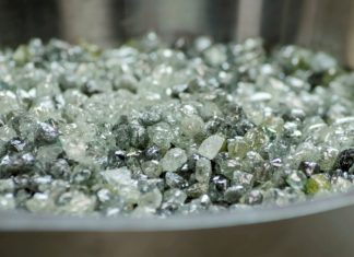 Zimbabwe Court Returns 129,400-ct Diamonds to UK Miner