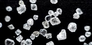 De Beers Sales Slow to $495m as Buyers Delay