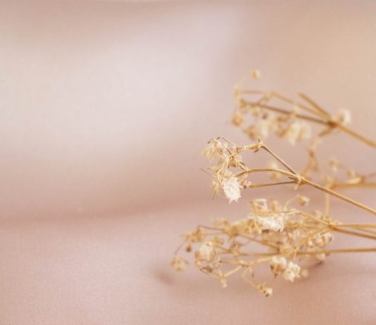 Personalizing Your Jewelry The Significance of Engraving Handwriting