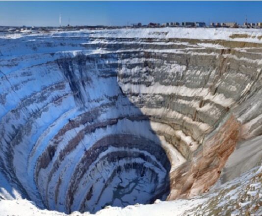 Sanctioned Alrosa Expects to Pay Shareholders Dividend