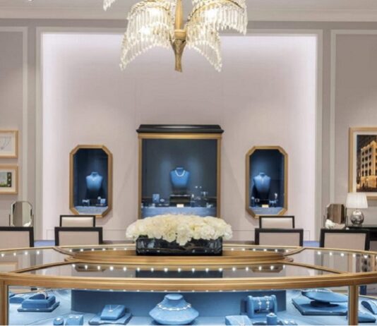 Harry Winston Opens Eighth Store in China