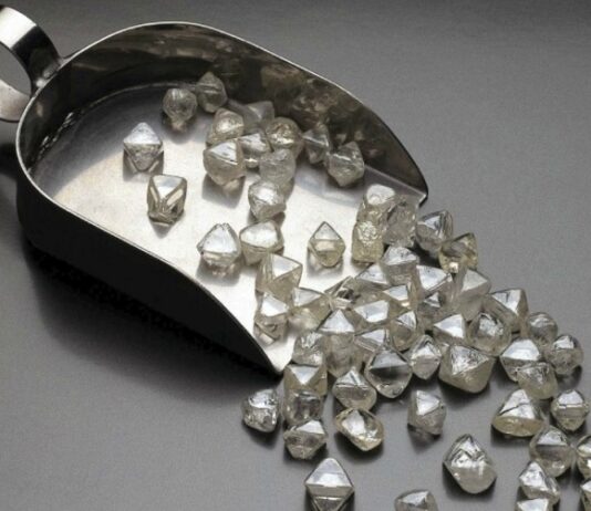 De Beers Group To Relocate Auctions HQ From Singapore To Botswana