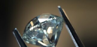 De Beers Sells $445m Amid Ongoing Uncertainty