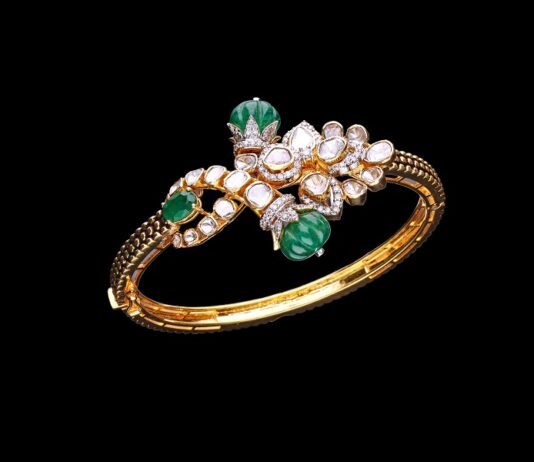 Dassani Brothers unveils “Maternal Bliss Jewels” – A minimalistic jewellery collection celebrating mom’s legacy
