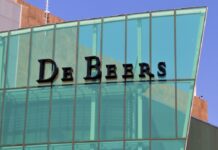 Luxury Companies Could Bid for De Beers